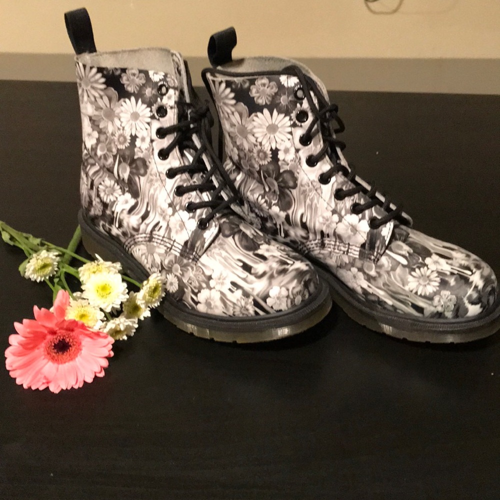 Dr Martens